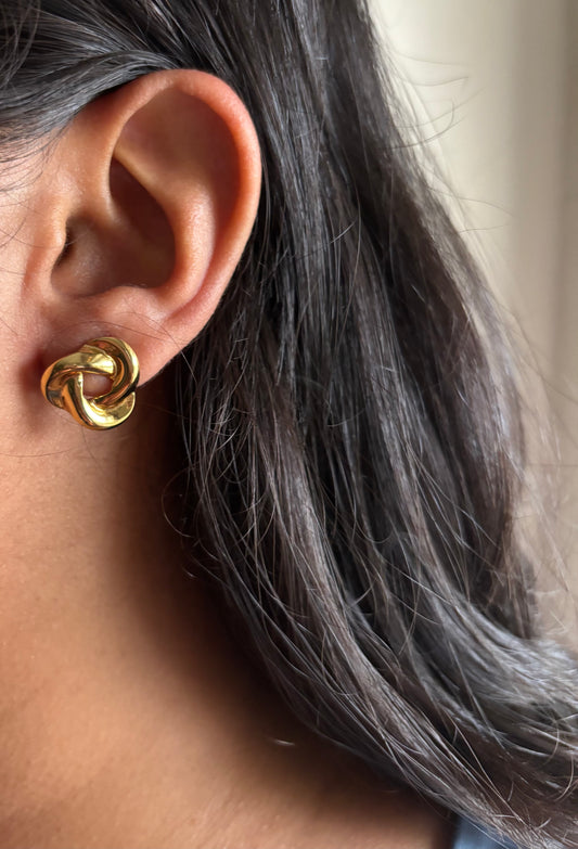 Troy Gold Studs