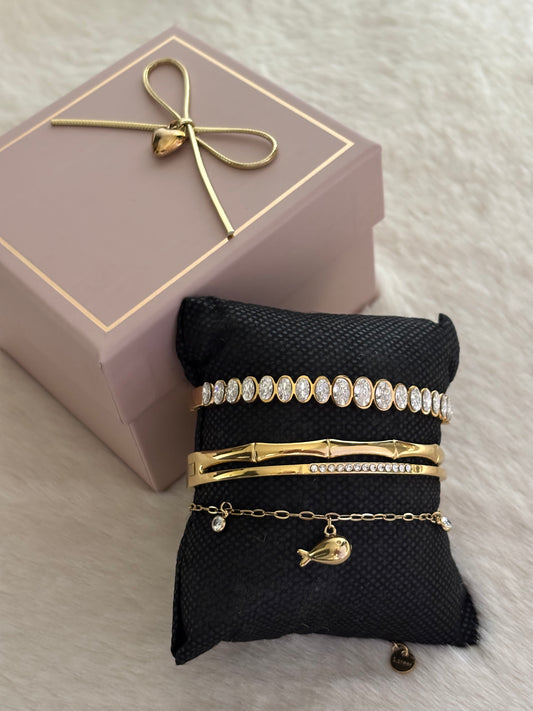 The cool girl Bracelet Stack - Gift Set