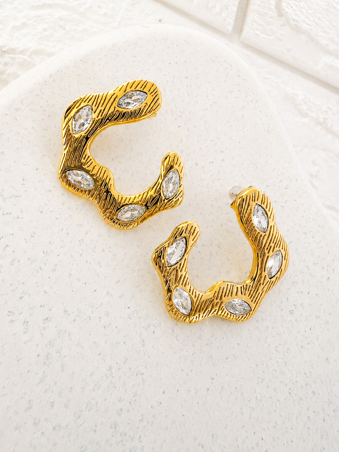 Mindy Abstract Earring